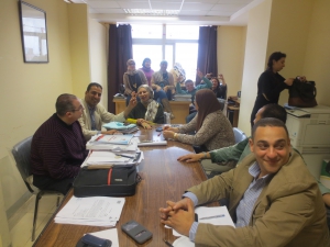 إجتماع أعضاء هيئة التدريس  بوحدة الجودة لتخطيط دعم وتطوير الفاعلية التعليمية ومشاريع الإعتماد بكلية الفنون التطبيقية