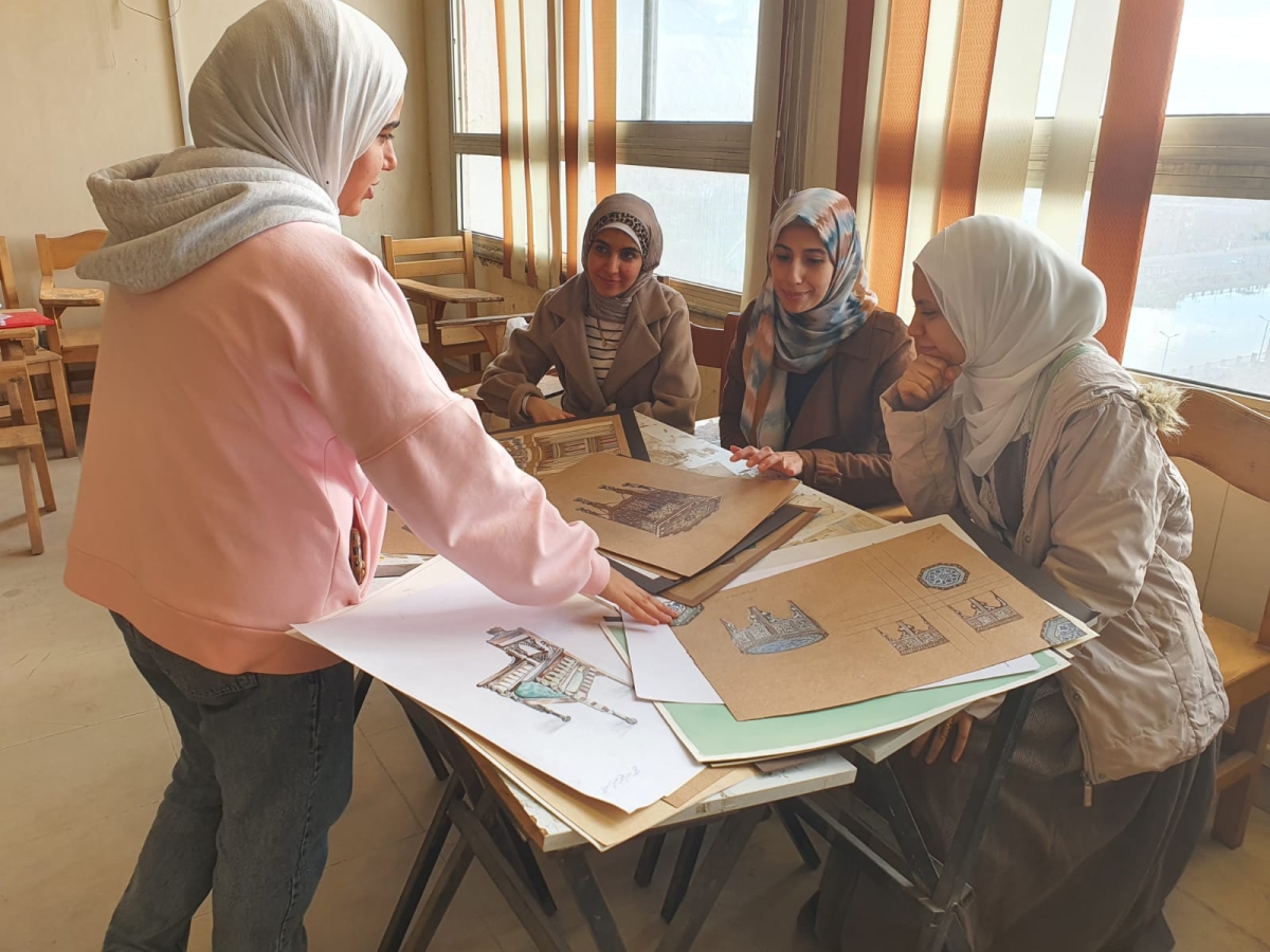 فعاليات تقييم مقرر تاريخ أثاث إسلامى للفرقه الثانيه ببرنامج علوم تصميم و انتاج الأثاث