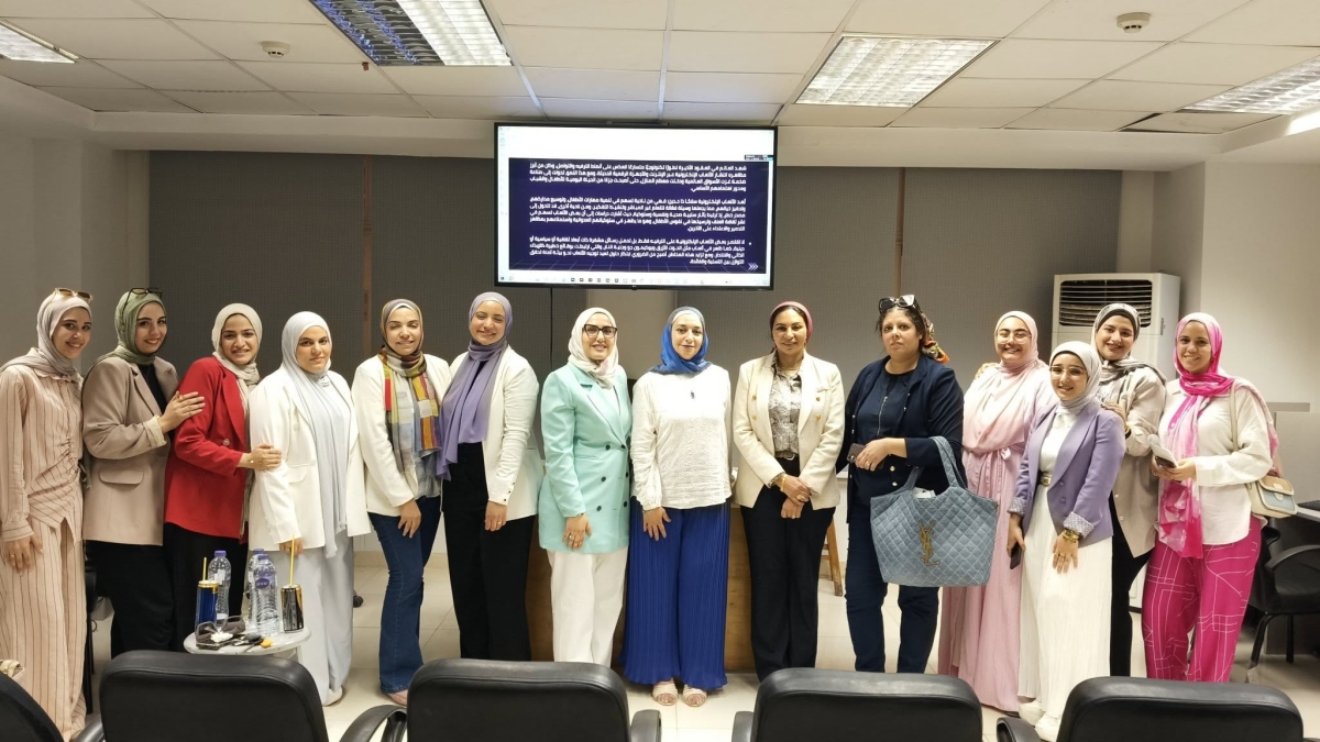 عقد حلقة مناقشة (سمينار) للتسجيل لدرجة الماجستير:  "تحولات التكوين البصري للإعلان الرقمي التفاعلي في ظل التقنيات الرقمية المعاصرة"