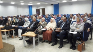 اجتماع أ.د/ السيد يوسف القاضى رئيس الجامعة  مع فريق لجنة الجودة علي مستوى جامعة بنها