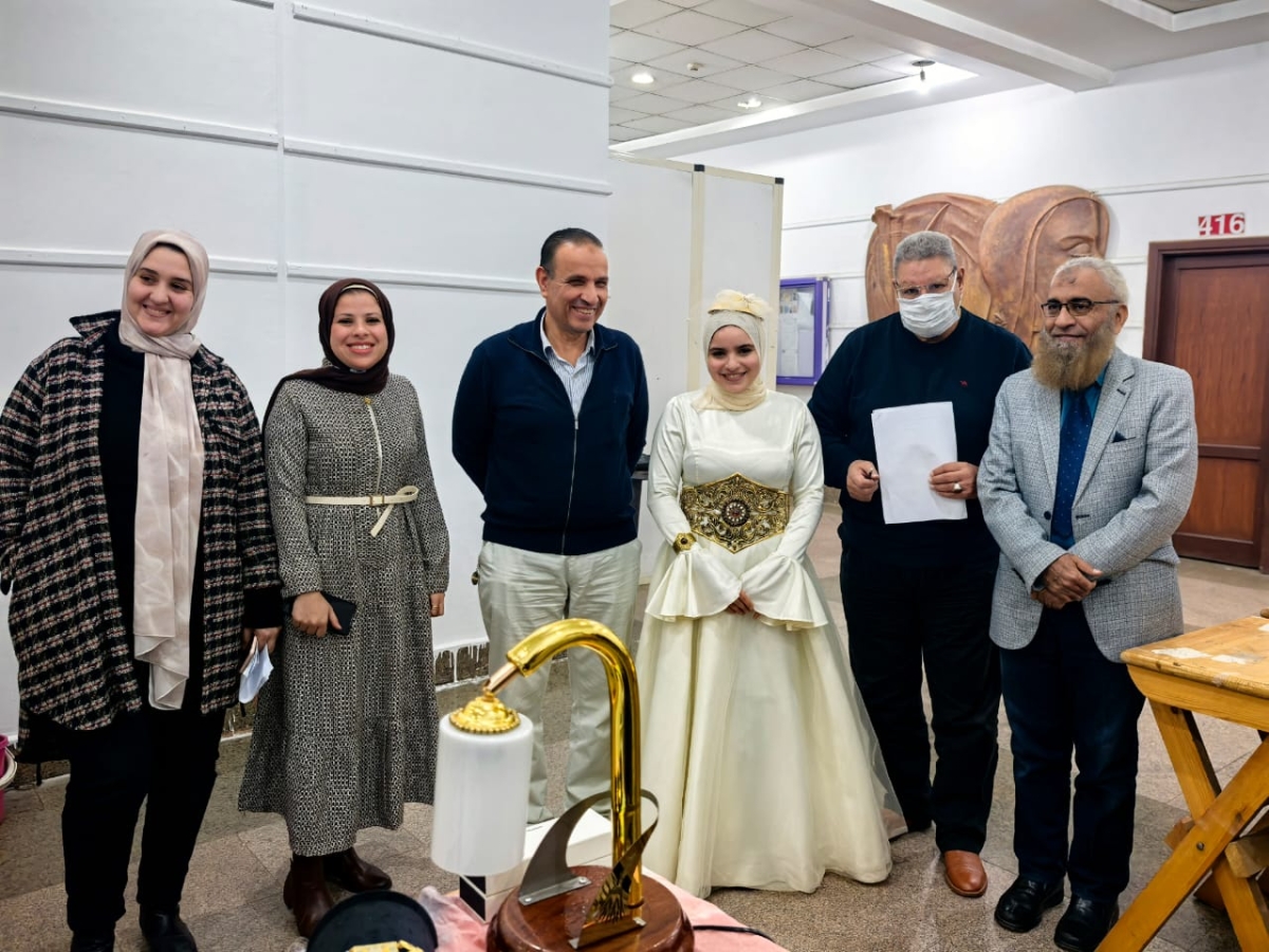 فاعليات تقييم مقرر تصميم مكملات الملابس للفرقة الرابعة ـ الفصل الخريفي ـ للعام الجامعي 2025 - 2026 قسم (المنتجات المعدنية والحلى)