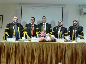 مناقشة اول رسالة ماجيستير بالدراسات العليا بكلية  الفنون التطبيقية